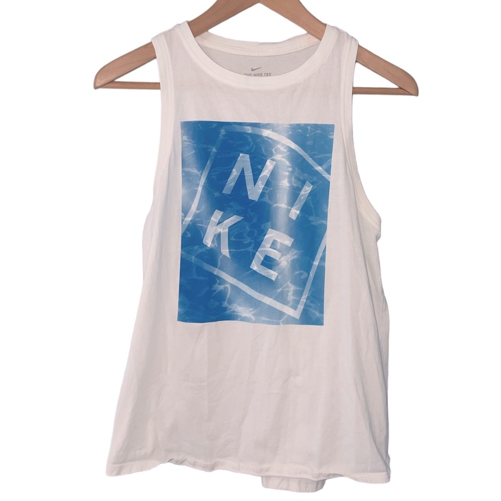 Women’s Nike Tank Top Size Medium